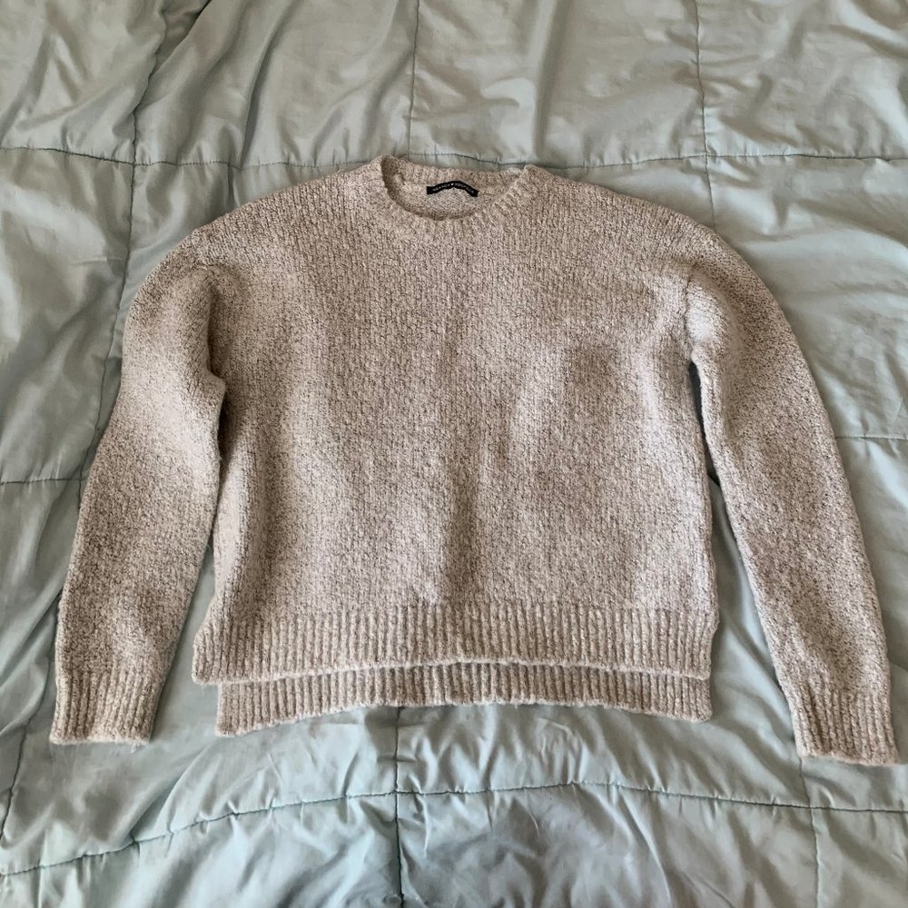 Brandy Melville Light Grey Knit Sweater